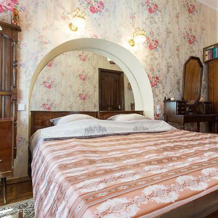 Apartment In The Center Of Charkiw Exterior foto